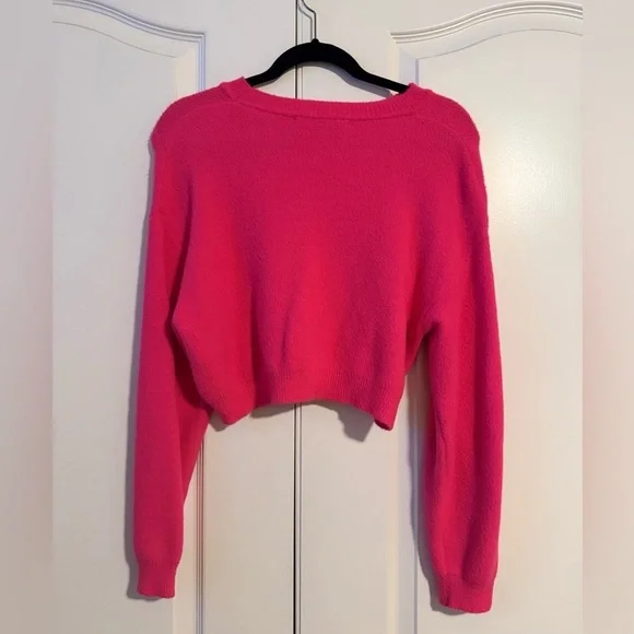 Zara Women’s Pink Cropped Sweater - Picture 2 of 6